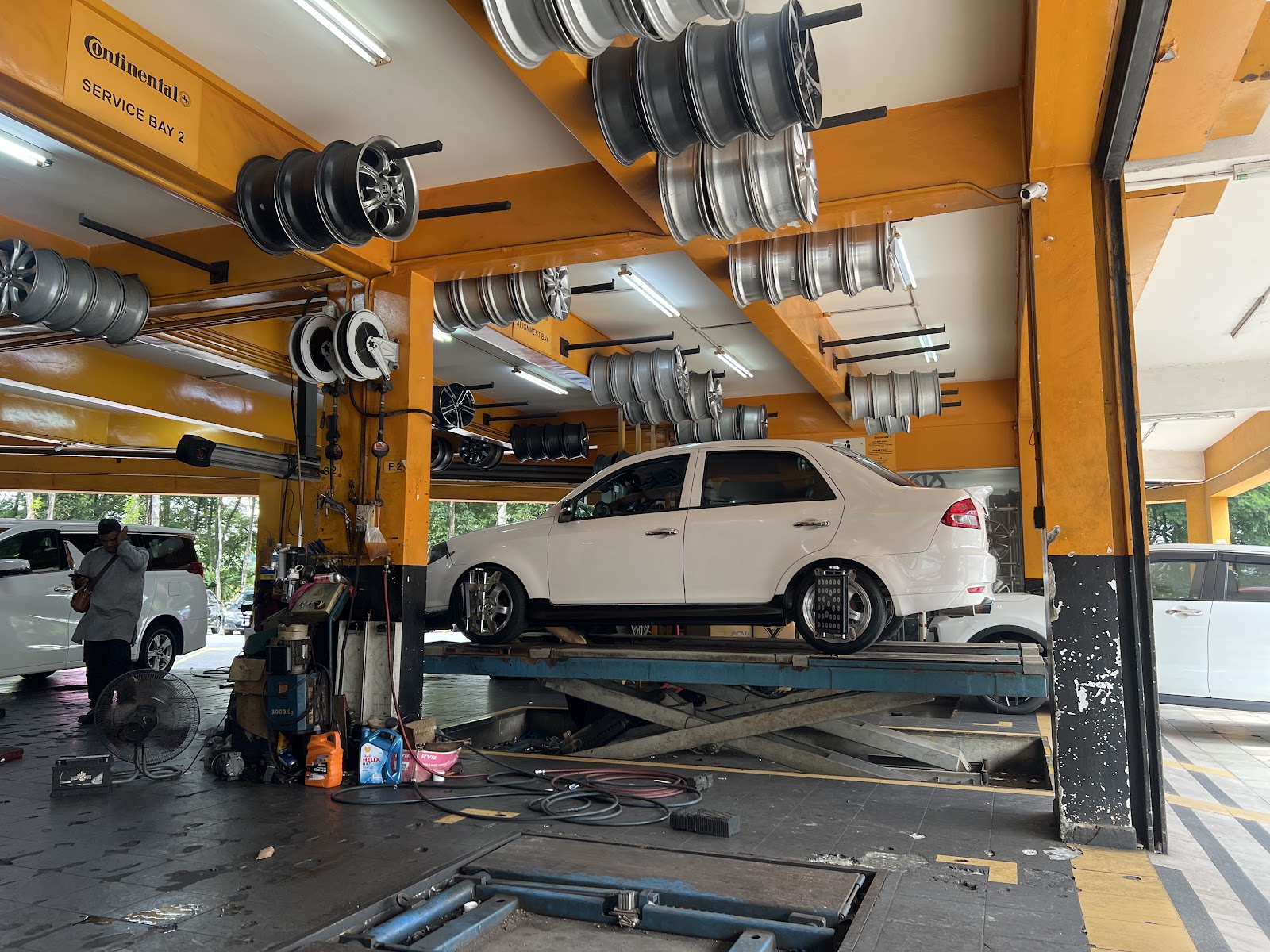 CT Pusat Tayar Dan Servis Kereta 5