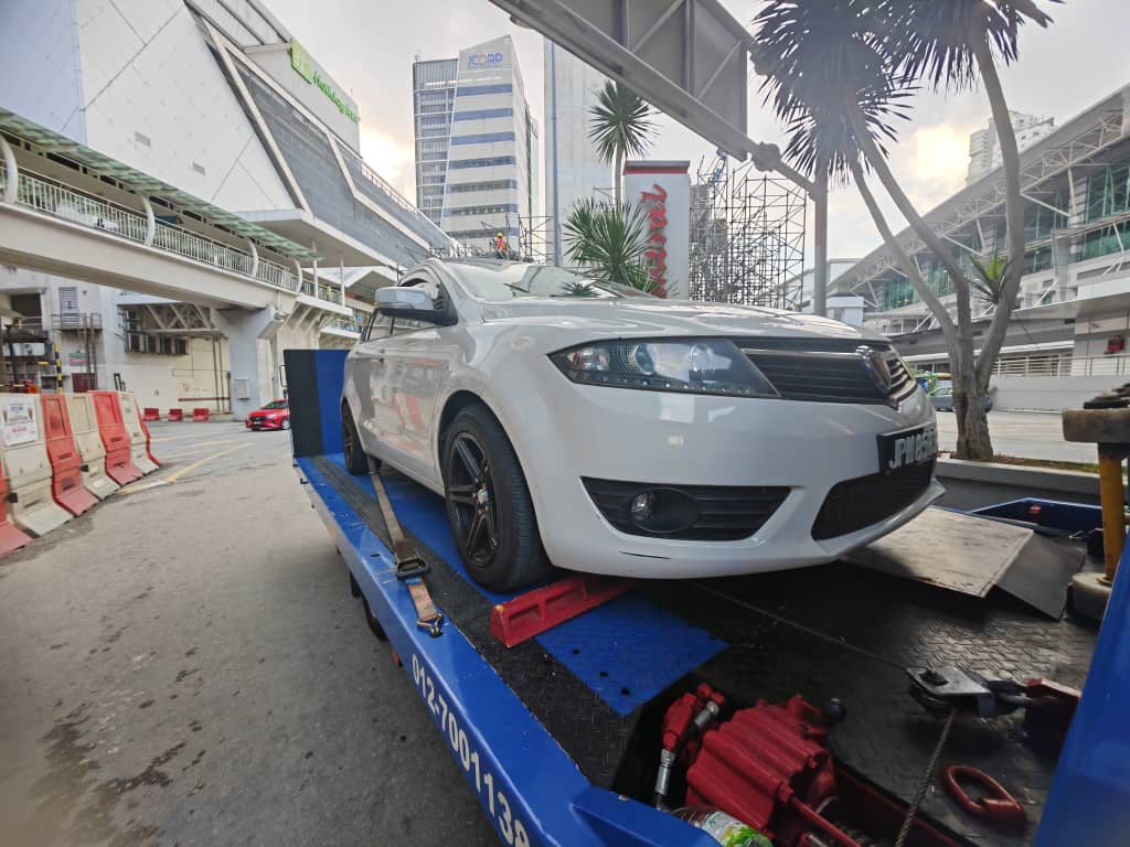 CT Pusat Tayar Dan Servis Kereta 6